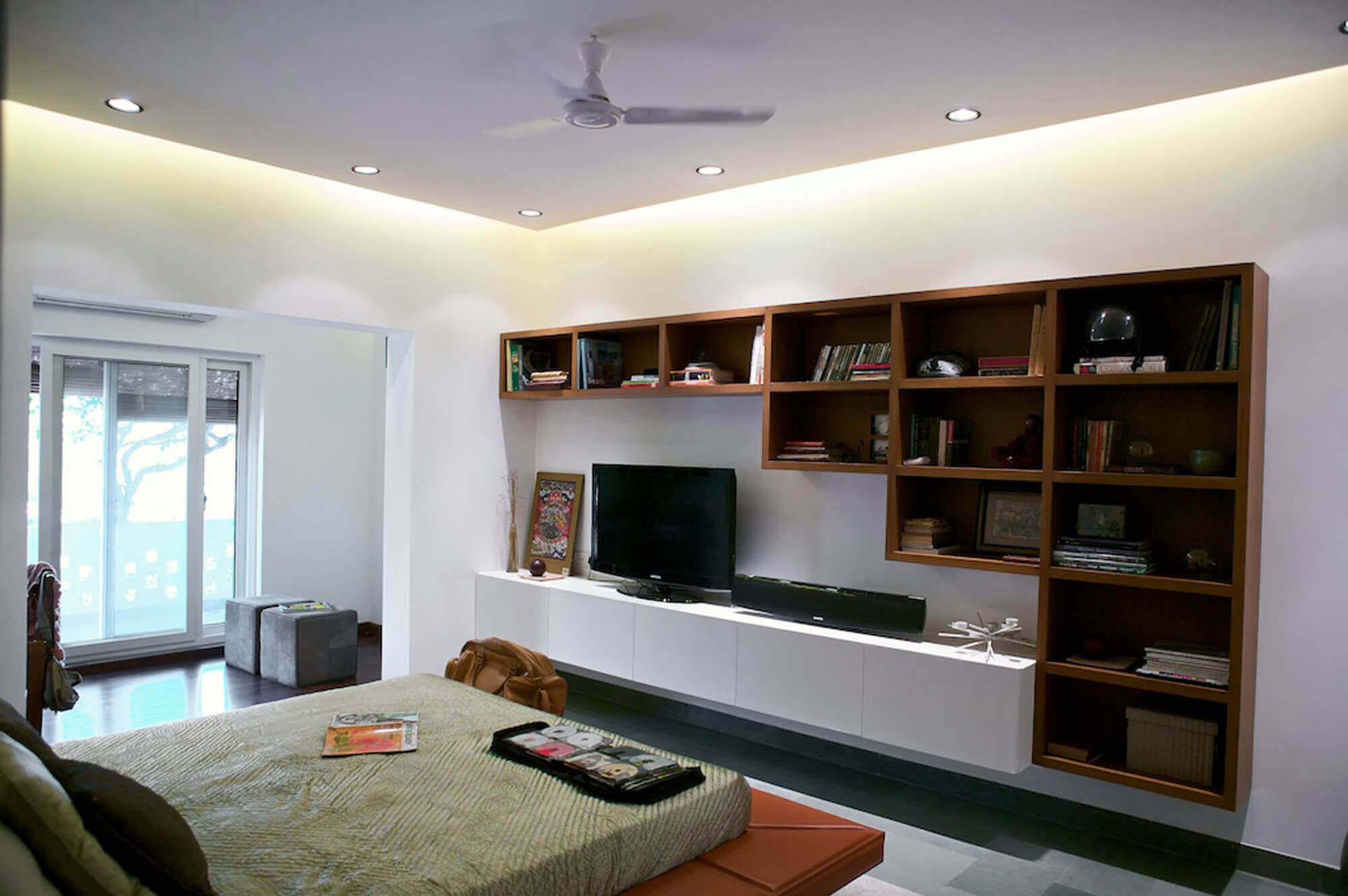 anand niketan residence, new delhi